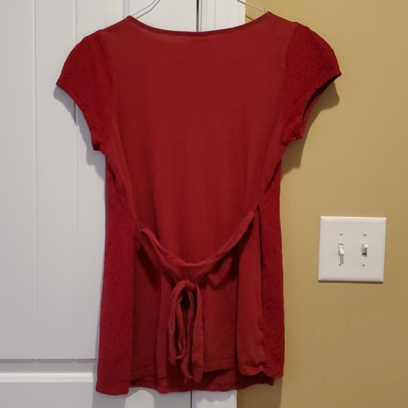 Lace detail maternity shirt - Picture 3 of 3